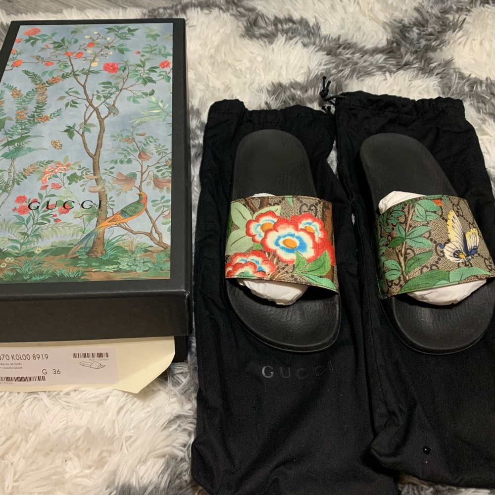 Authentic Gucci Slides Size 6